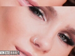 Pop-shot, rough sex, platinum-blonde