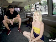 Pik sutte, Bil, Hundestilling, Håndjob, Hårdt, Udendørs, Stripning, Teenager