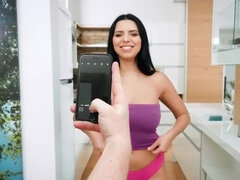 Gorgeous Kira Queen and her roommate Chad Rockwell have good bye sex