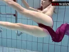 Бикини, Хд, Голышом, Бассейн, На публике, Рыжие, Сиськи, Под водой