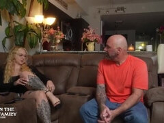 Amateur, Cul, Grosse bite, Sucer une bite, Éjaculer dans la bouche, En levrette, Branlette thaïlandaise, Seins naturels