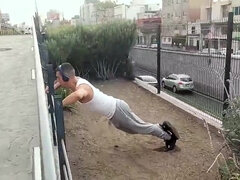 18 let, 69, Amatéři, Kuřba, Hardcore, Drsné akce, Seřezání, Teenka