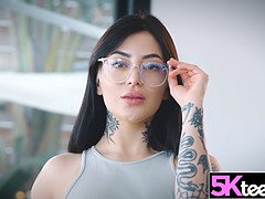 18, Store bryster, Brunette, Hårdt, Naturlig, Naturlige bryster, Hård sex, Bryster