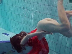 Perse, Kauniit, Rintava, Söpö, Kyrpä, Luonnollinen, Nännit, Julkinen