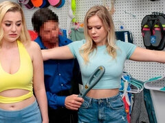 큰 엉덩이, 금발의, 잡힌, 두여자와 한남자, 밀프, 자연의 가슴, 쓰리섬, 유니폼