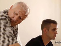 Pompino, Beccata, Papà, Pisello, Nonno, Hd, Masturbazione, Ragazza