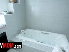 Veľký zadok, Kuřba, Puma, Striekanie semena, Hlboký orál, Výprask, Milf  mčbp, Jačania