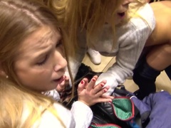 Na pejska, Hardcore, Hd, Různé pohledy, Na veřejnosti, Realita, Kouření, Teenka