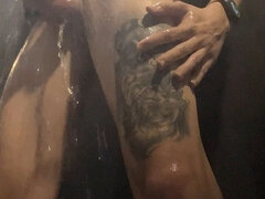 Amatööri, Vessa, Itsetyydytys, Espanjalainen, Tatuointi
