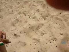 Amaterji, Plaža, Zevajoči, Hd, Lulanje, Prvoosebno snemanje seksa, Tuširanje, Joške