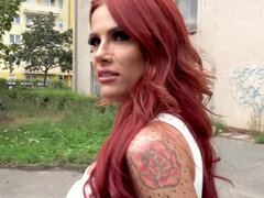 Amatør, Kukk suging, Ansiktssperm, Runke, Milf, Utendørs, Synsvinkel, Rødtopp