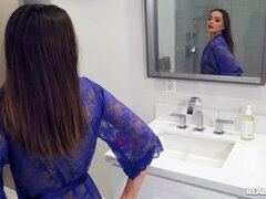 Amatööri, Amerikkalainen, Spermashotti, Tukehduttaa, Keittiö, Hieronta, Pienikokoinen, Tissit