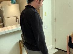 Anaali, Isot tissit, Ruskeahiuksinen, Kotitekoinen, Näkökulma pov, Vakooja, Äitipuoli, Vaimo