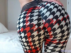 Perse, Isot tissit, Hd, Vanhempi, Äiti jota haluaisin panna, Lutka, Tissit, Lelut