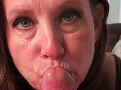 Amatør, Store smukke kvinder, Stor røv, Pik sutte, Brunette, Sædskud, Hjemmelavet, Naturlige bryster