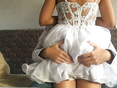 Gros cul, Brésilienne, Mariée, Tir de sperme, Branlette thaïlandaise, Orgasme, Softcore, Mariage