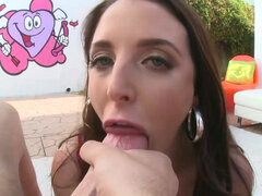 Anal, Tetas grandes, Morena, Garganta profunda, Abierta, Tetas naturales, Medias largas, Tragarse