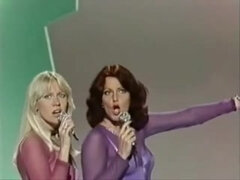 Kauniit, Klassinen, Söpö, Kyrpä, Luonnollinen, Nännit, Orgasmi, Ruotsalainen