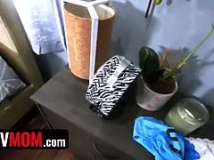 Tekintélyes didik, Cumizás, Arcra élvezés, Kézimunka, Hd, Érett feleség, Nézőpont, Mostoha