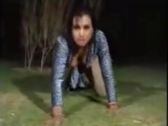 Hot pakistani phudi mujra