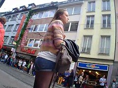 Amatør, Rumpe, Buss, Tysk, Tenåring, Upskirt, Kikker