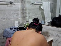 Ερασιτέχνης, Μεγάλα βυζιά, Μελαχροινή, Σκληρό, Λατίνα, Ώριμη γυναίκα, Ντουζ, Μητριά