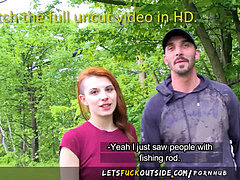 Enthousiasteling, Buiten, Openbaar, Roodharige vrouw, Mager, Tiener