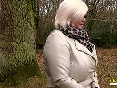 Vakker, Blond, Cougar, Moden, Mamma, Naturlige bryster, Fitte, Stemor