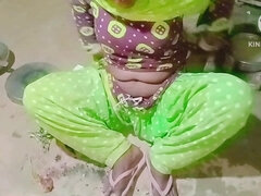 素人, 茶髪の, エロ熟女, カップル, 毛深い, 自家製, インド人, 放尿