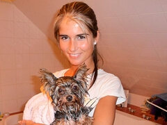 Ερασιτέχνης, Κώλος, Ξανθιά, Πίπα, Φόρεμα, Μαλακία, Φιλί, Έφηβος