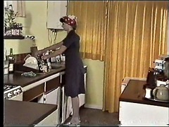 HOUSEWIFE SPECIAL no 7 UK 1980 part 4