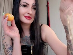 Tattooed dominatrix Nika serves you an exclusive spit cocktail in kinky femdom domination