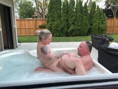 Girl receives amazing oral pleasure from dad’s friend in the hot tub
