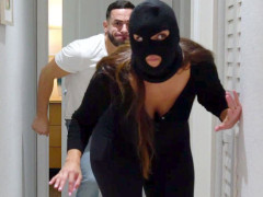 Robber Bella Rolland was caught and fucked by Peter Green