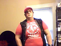 Beefy solo chubby hunk fulfills delivery guy jerking off fantasy