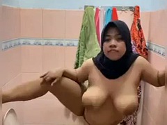 Arabisch, Wohlbeleibte schöne frauen, Grosse titten, Indonesisch, Milf, Titten