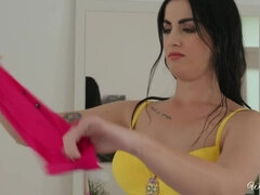 흑갈색 머리, 유럽인, Hd, 레즈비언, 샤워, 스트랩, 청소년