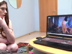 18 jahre, Leie, Tussi, Kehlenfick, Handjob, Natürlich, Pov, Titten