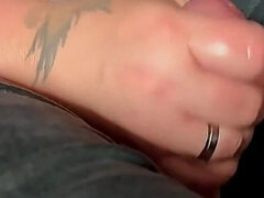 Amateur BBW Wife Close up Handjob Cumshot Video