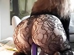 Beautiful plump ass riding a sextoy