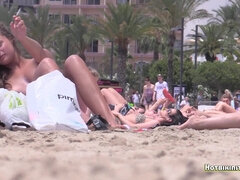 Bare-Breasted Bathing Suit Beach Magnificent Stunners Spycam HD Flick
