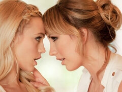 Tyłek, Całować, Lesbijka, Lizanie, Bielizna, Naturalne cycki, Chudy, Odpędzanie