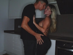 Rit, Velike joške, Blondinka, Fafanje, Busty, Muco, Obrito, Sesanje