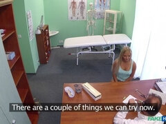 Patient tries doctors sperm to get pregnant while her boyfriend waits unknowing