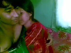 Indian School Teenage Bang-Out Sultry Smooching with Beau Homemade MMS
