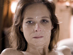 Brunette, Sperm skott, Dobbel penetrering, Ansiktssperm, Bestemor, Moden, Mamma, Trekant