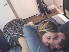 Grote kont, Grote mammen, Blond, Gezin, Moeder, Orgasme, Zoon, Taboe