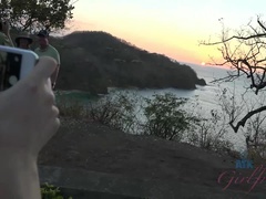 Blondi, Suihinotto, Kermakakku, Jalkahoito, Tyttöystävä, Ajeltu, Laiha, Strippaus