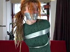 Intialainen, Punapää