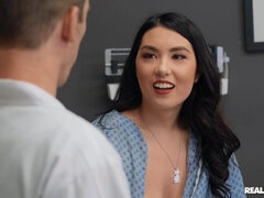 Nana, Grosse bite, Sucer une bite, Plantureuse, Queue, Médecin, Hard, Réalité